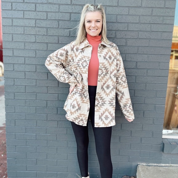 Aztec Shacket - Picture 2 of 3